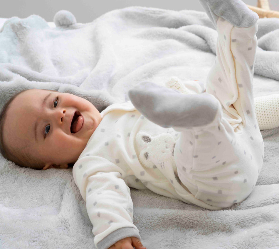 Cómo-evitar-que-los-niños-mojen-la-cama Minibhu