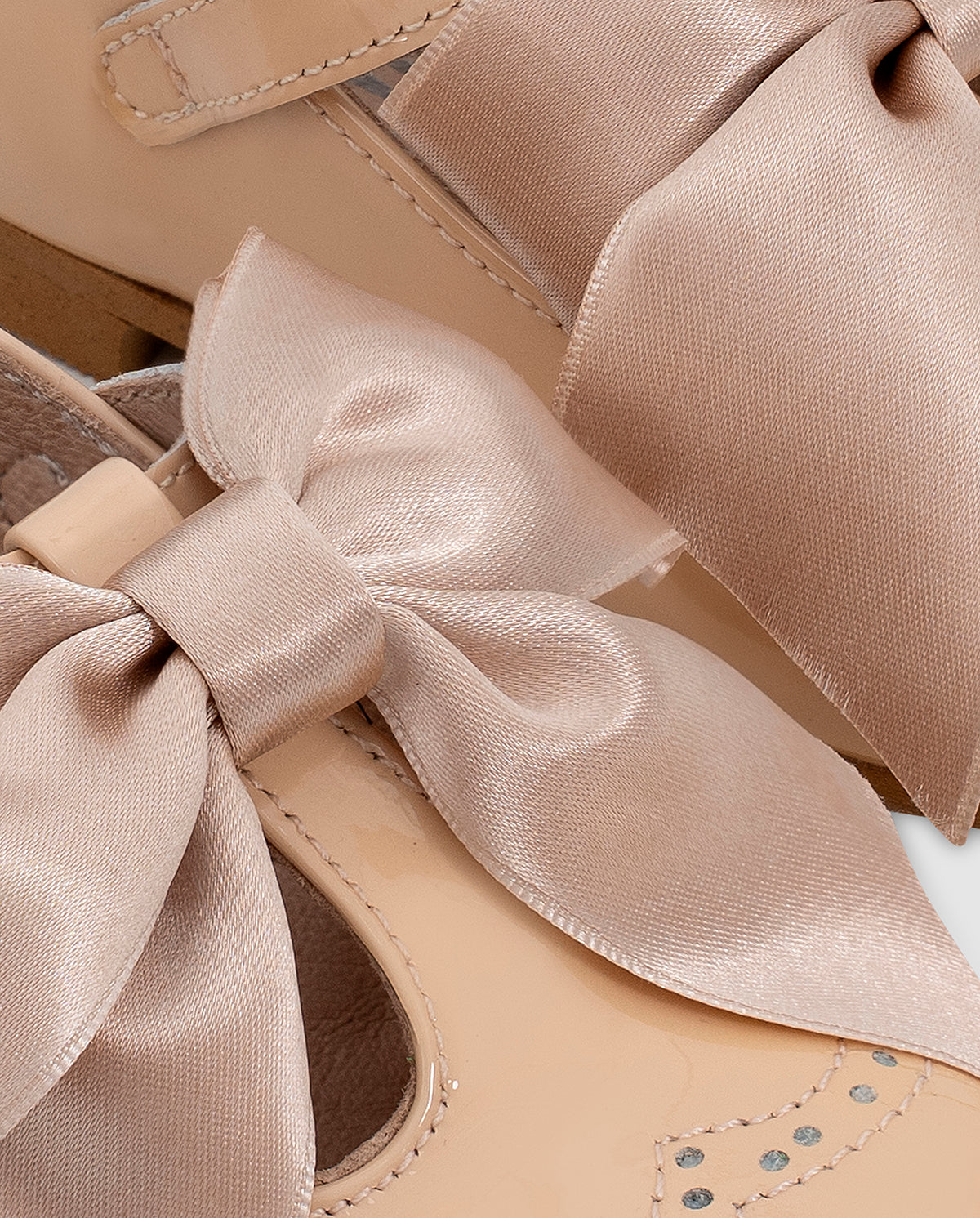 Mercedita Con Lazo Removible Nude - Minibhu