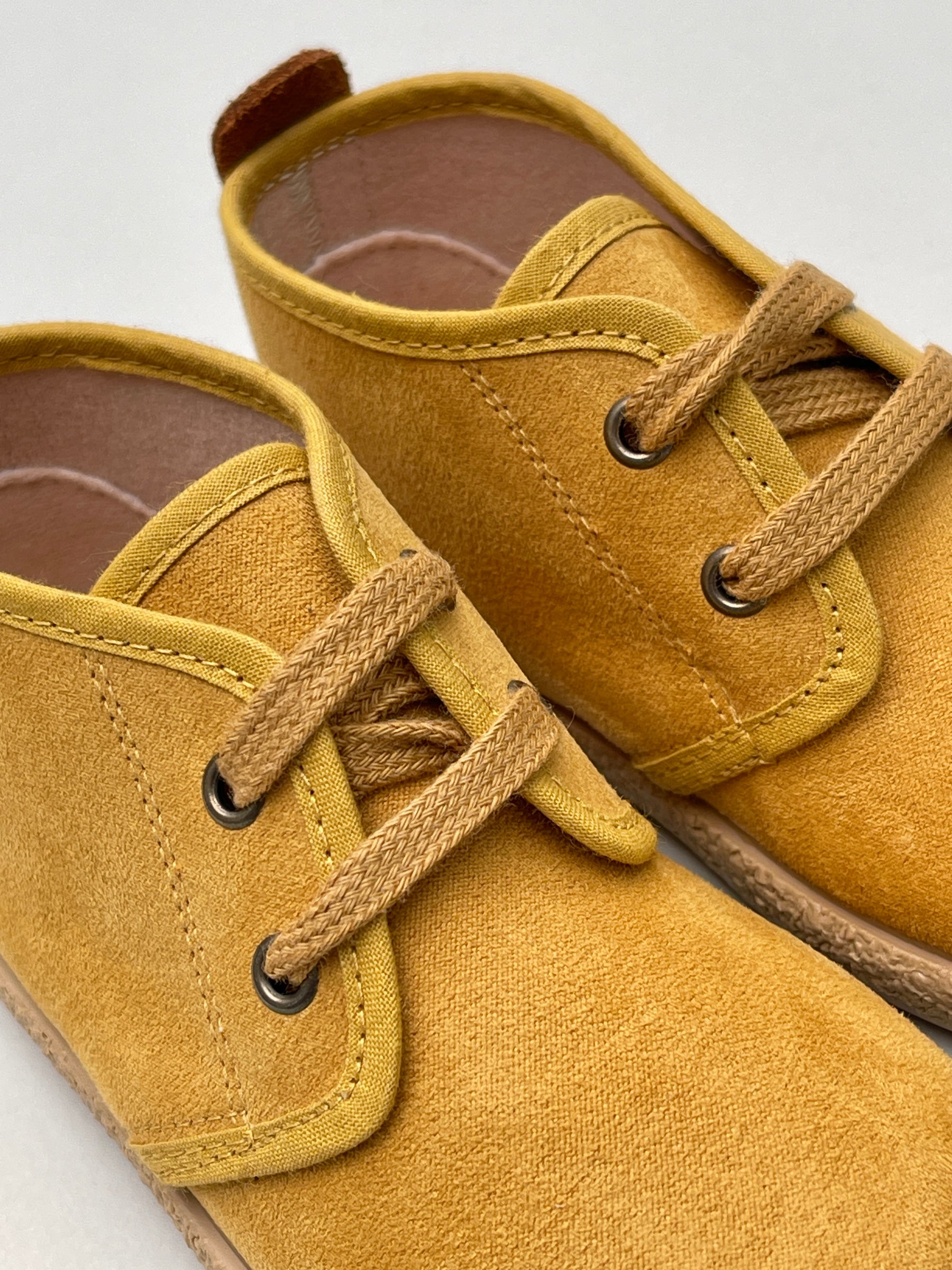 Botas Safari Con Cordones Mostaza Tokolate
