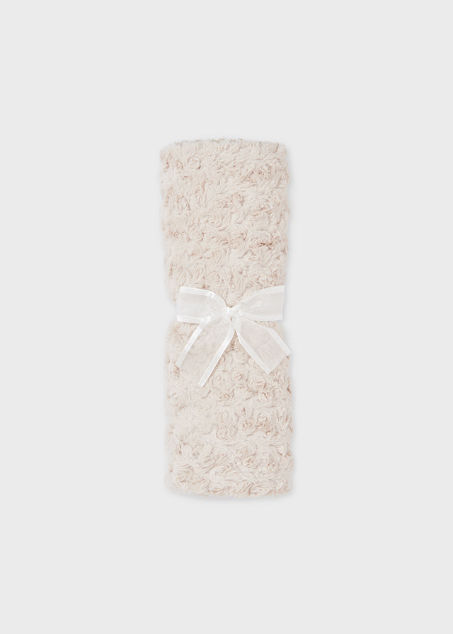 Manta Pelo Rosetones Beige Bunnies