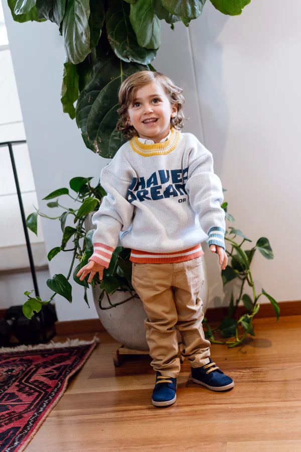 Minibhú cumple 10 años