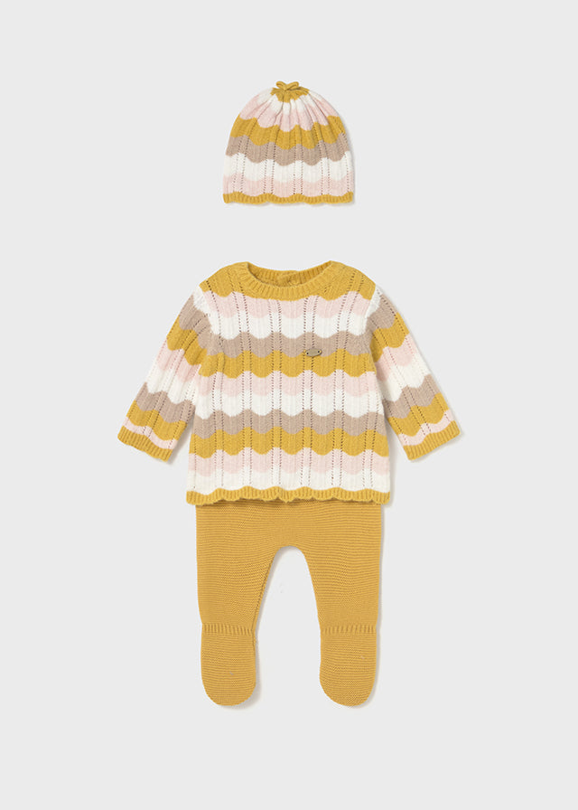 Conjunto Con Gorro Tejido Fantasyland