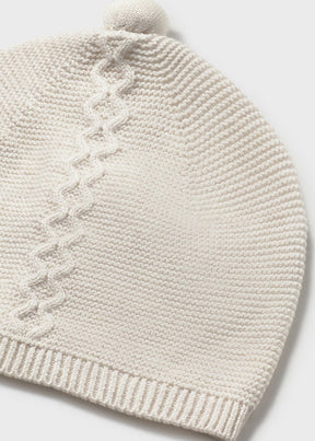 Conjunto Polaina y Gorro Tejido Beige