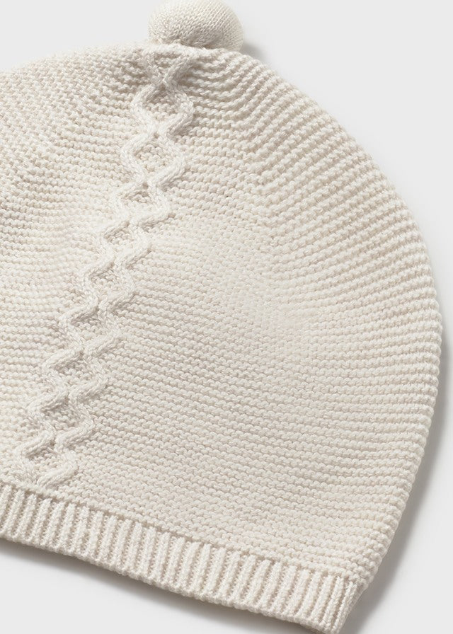 Conjunto Polaina y Gorro Tejido Beige