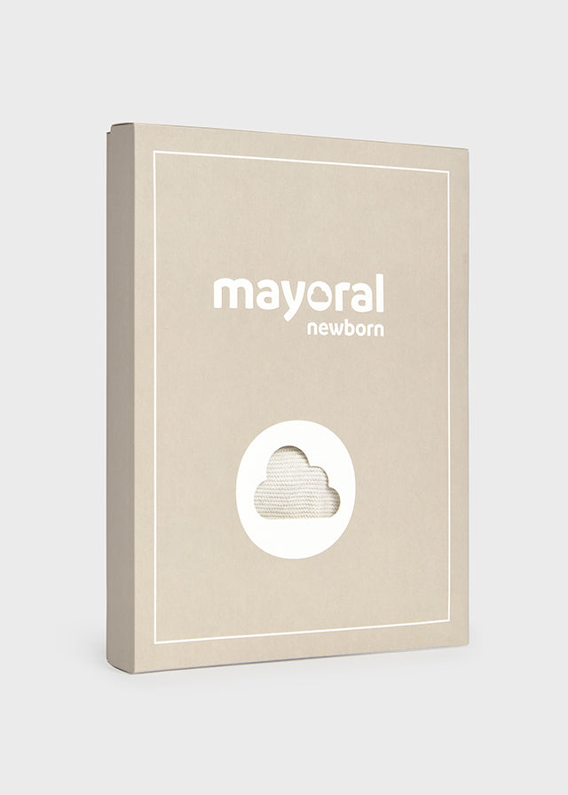 Conjunto Polaina y Gorro Tejido Beige