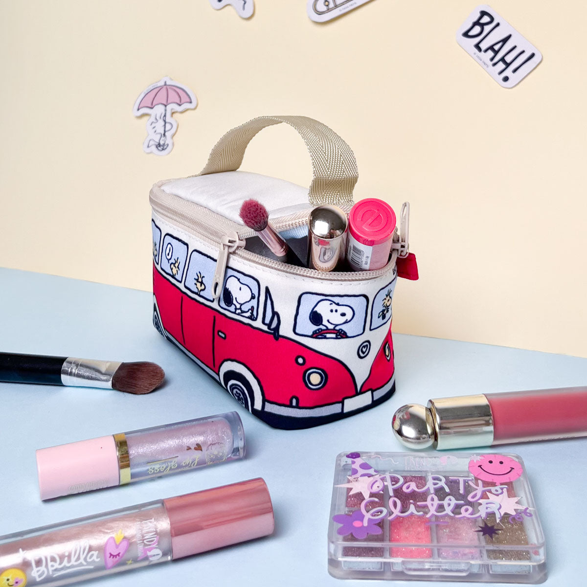 Cosmetiquera Van Snoopy