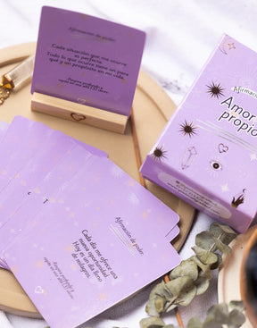 Cartas Oráculo De Afirmaciones Amor Propio Yo vivo en gratitud