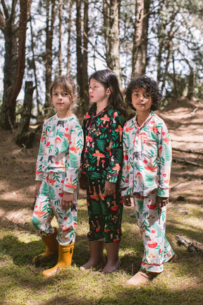 Set Pijama Unisex El Bosque De Albeart Crudo