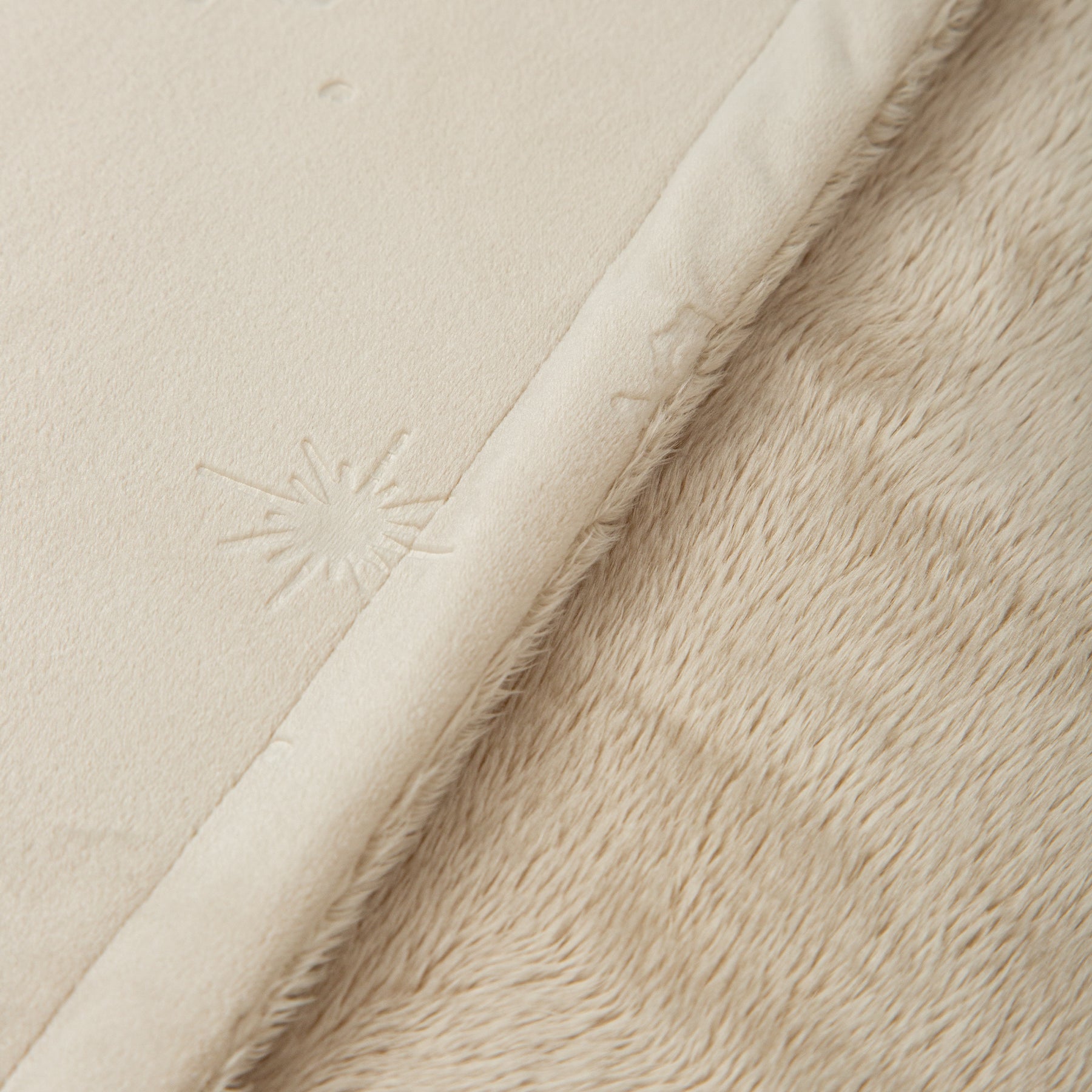 Manta Embosed Lino