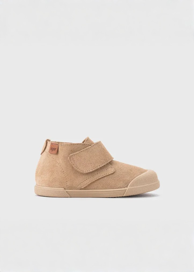 Zapatos Tui Con Velcro Beige