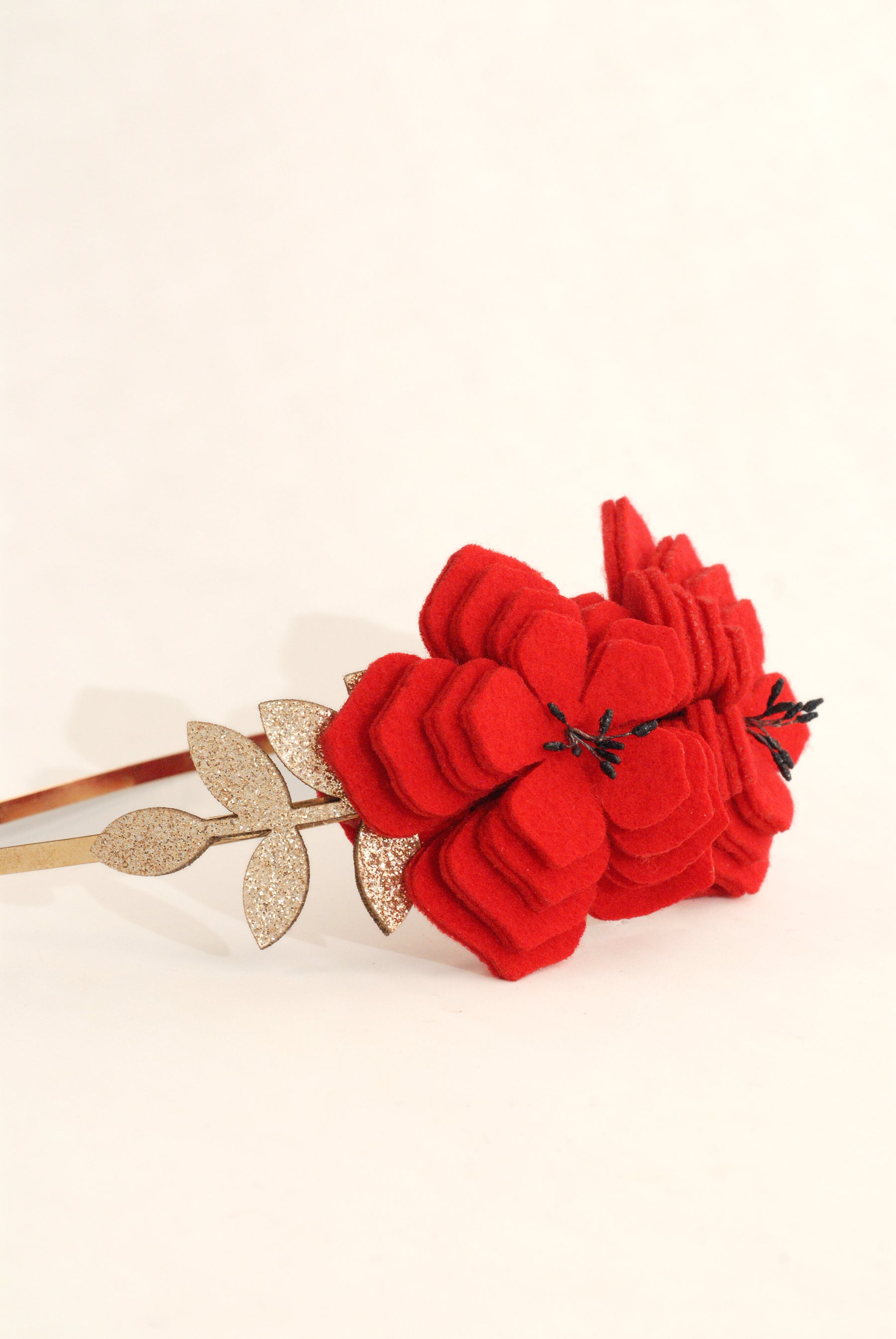 Diadema Camelias Navidad