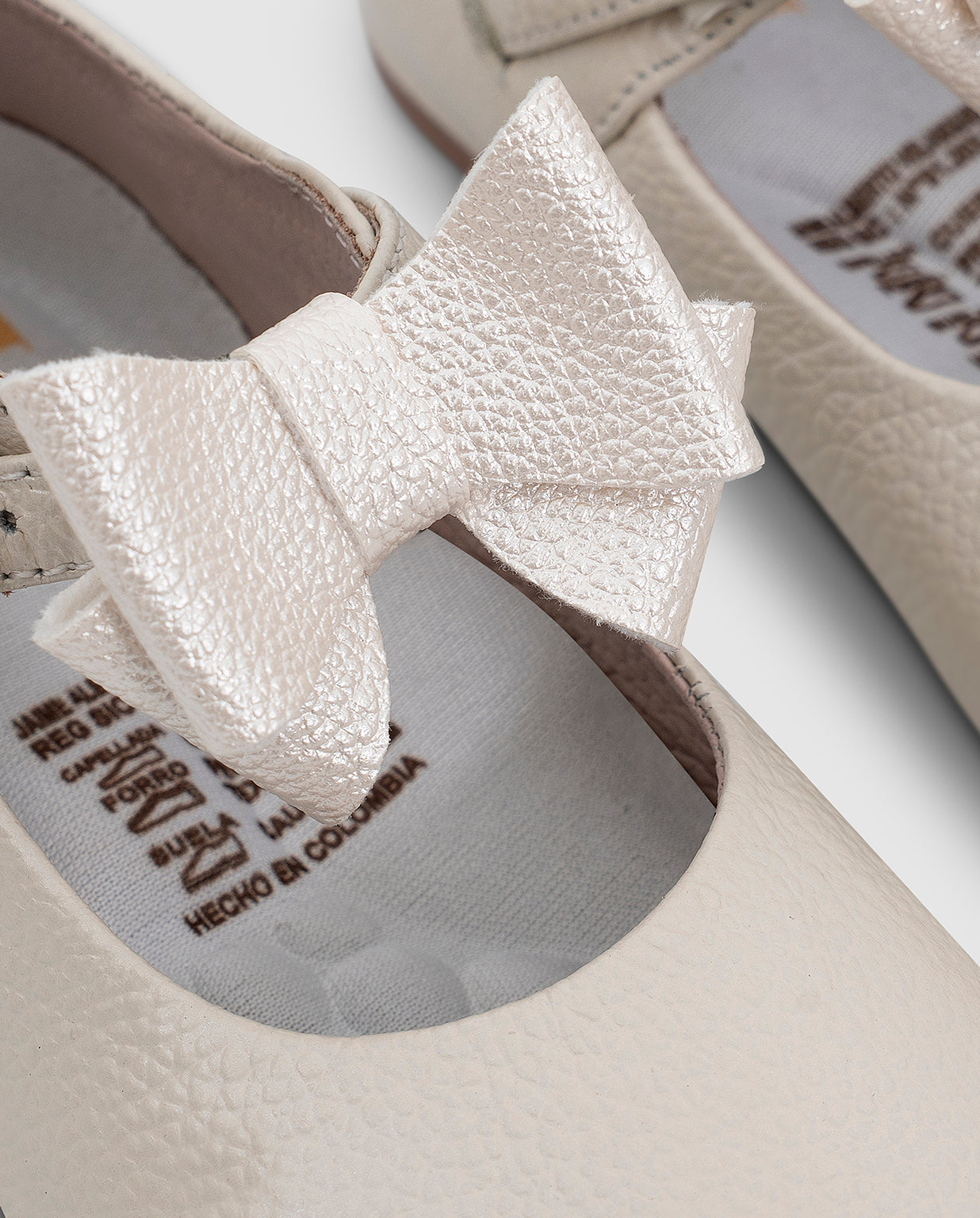 Baleta Beige Moño