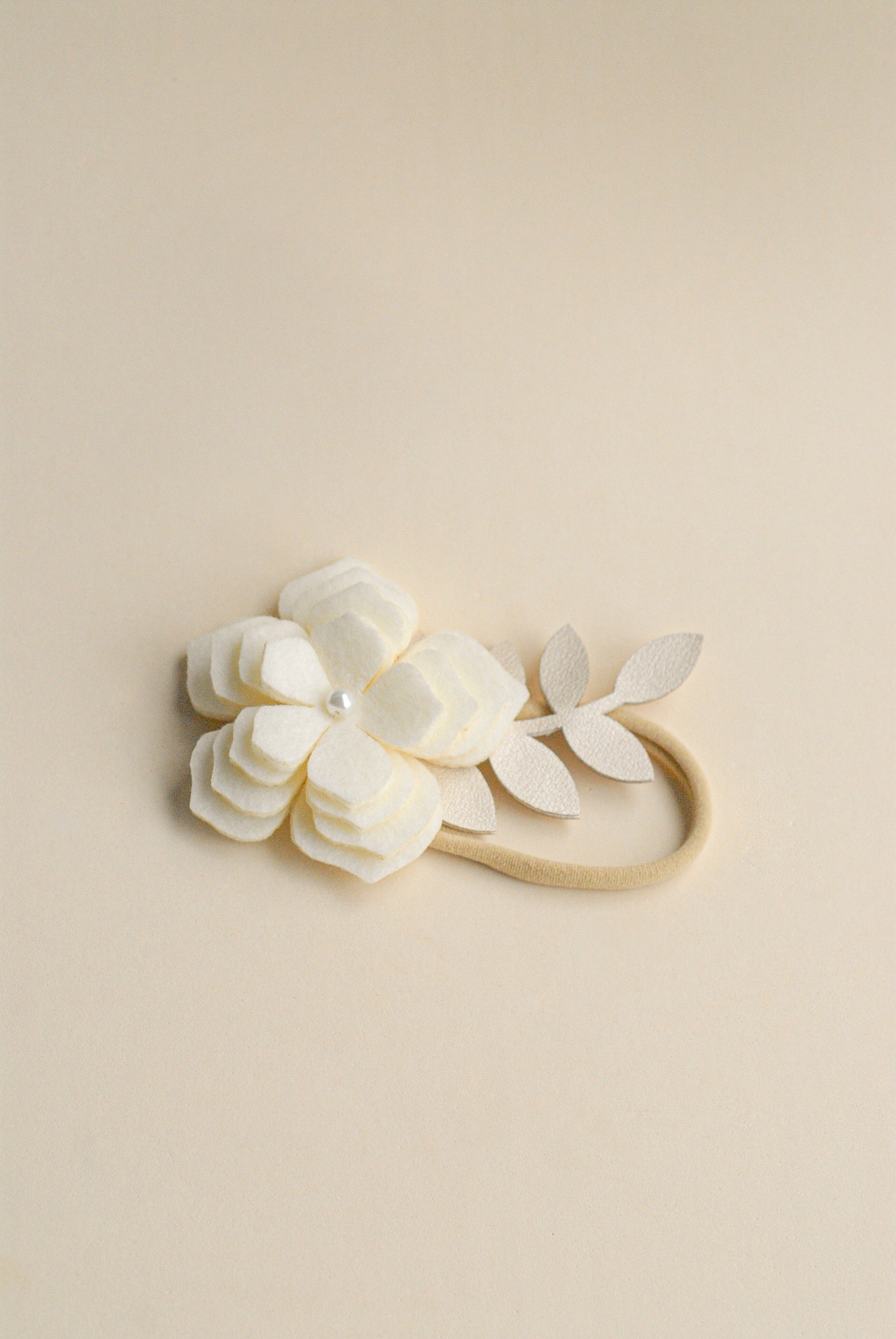 Caucho Flor Perla Bautizo