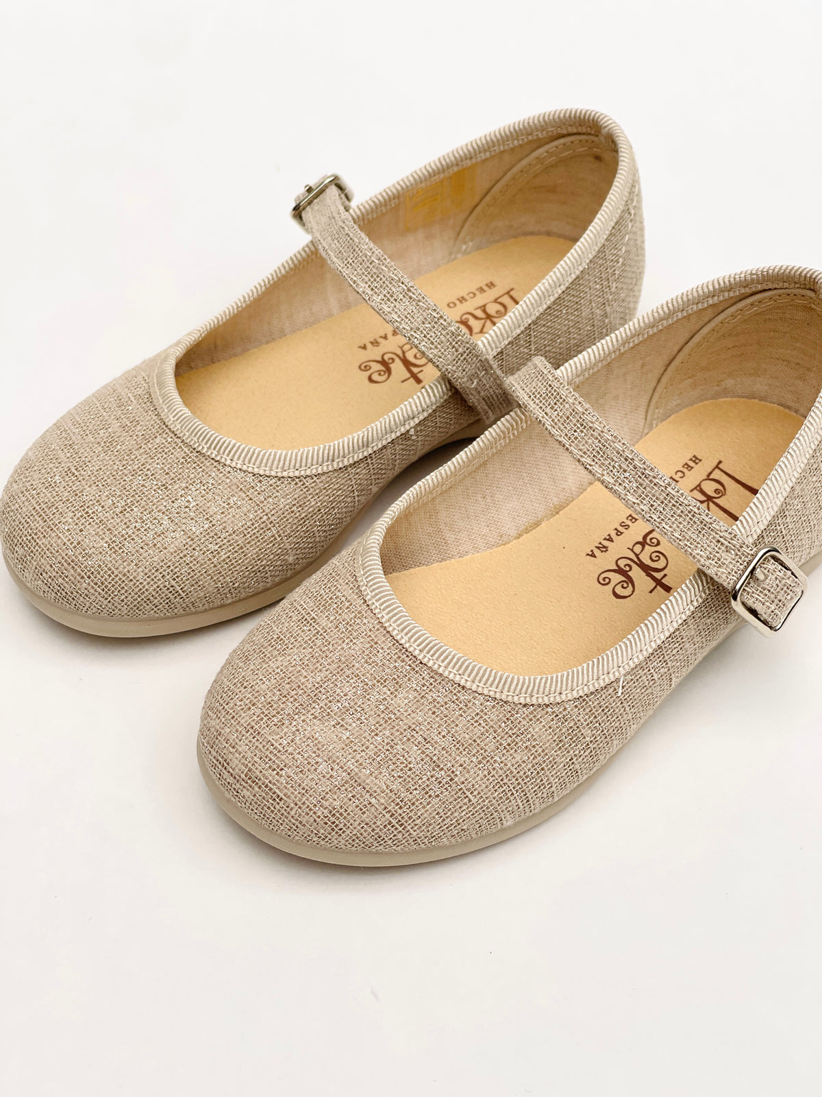 Mercedita Salón Hebilla Turín