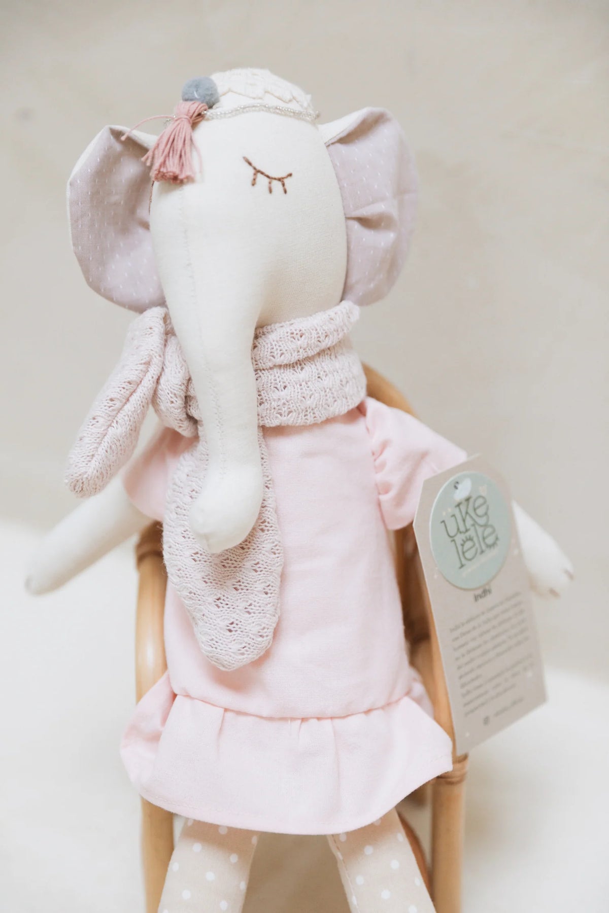 Indhi La Elefanta - Minibhu