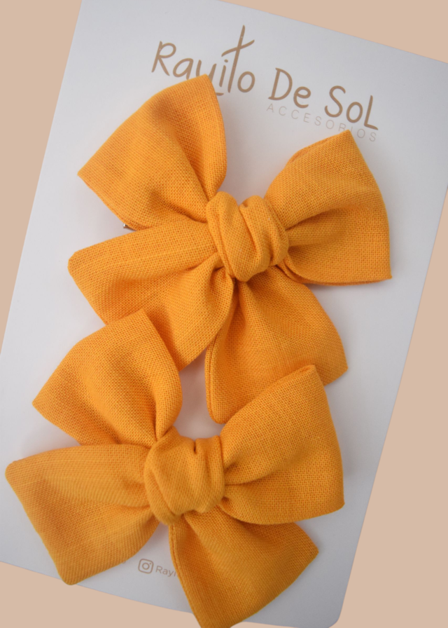 Par Pinza Moño Classic Lino Mostaza