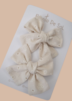 Par Pinza Moño Classic Marfil