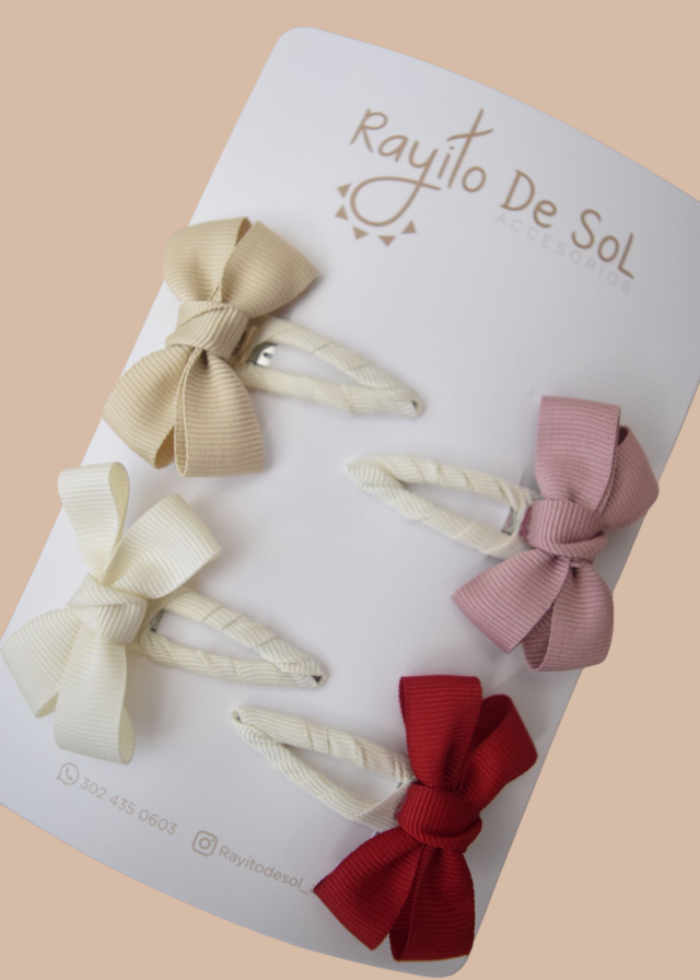 Set X4 Pinzas Moño Renata Navidad