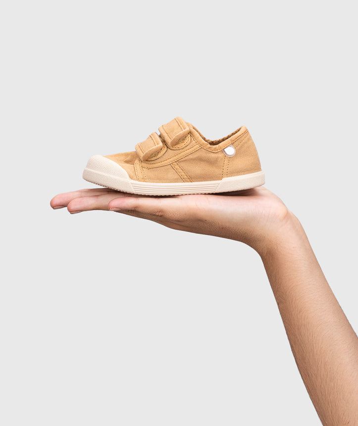 Tenis Lona Cierre Velcro Unisex Cereal