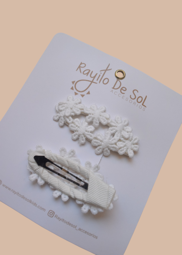 Par De Hebillas Flora